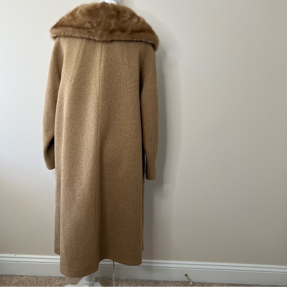 Vintage 1950s Stevens Hockanum Fabric Topaz Mink Boucle Fabric Top Coat - Picture 3 of 11